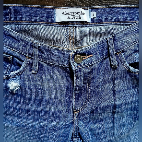 Abercrombie & Fitch Women’s Jeans Low Rise Distressed Destroyed Crop 4 Short Y2K - Picture 3 of 6